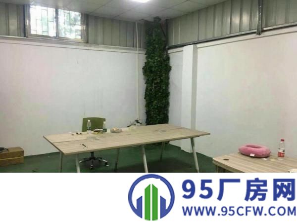 出租博罗一楼500平带办公室水电装修直接生产