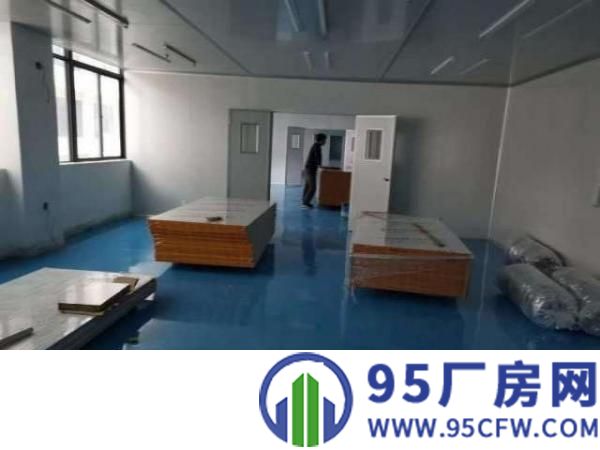 横岗地铁站交通便利，环境优美现成水电装修可做办公贸易电子