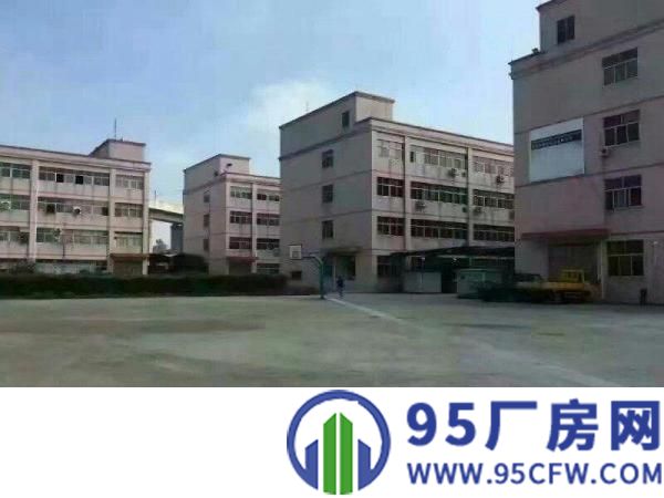 平湖鹅公岭凤门工业园一楼1000平米原房东直租