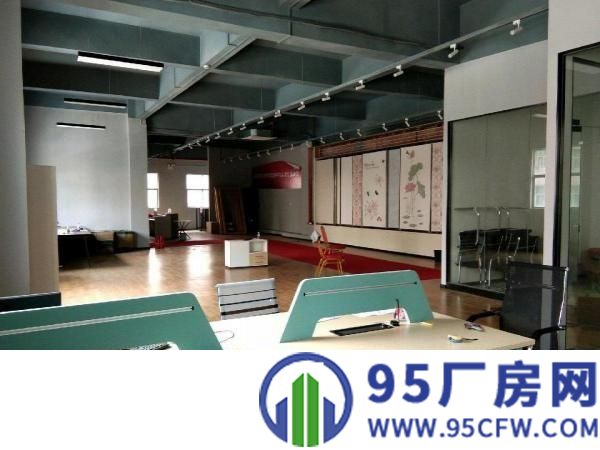六约厂房办公室550㎡现成水电装修豪华即租即用