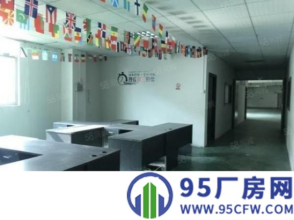 石岩裕同集团旁原房东3楼650平带装修对外出租