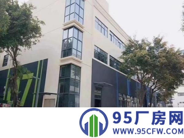 沿江高速出口楼上带精装修，厂房800平