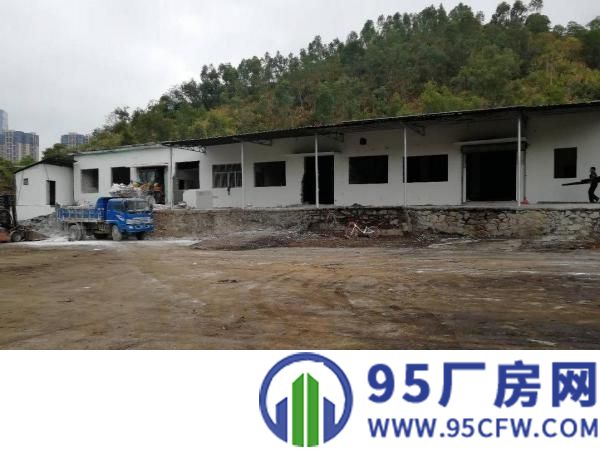 横岗新出超大空地，钢构厂房便宜出租，近地铁站