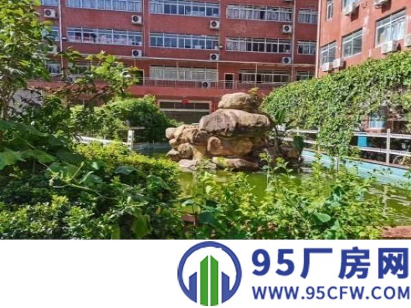 黄江北岸工业区原房东自用厂房一二楼出租，每层1600平