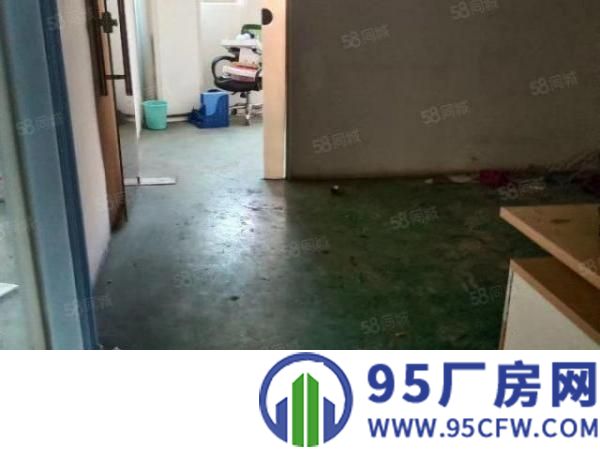 黄江板湖新出带地坪漆2050平方米厂房出租