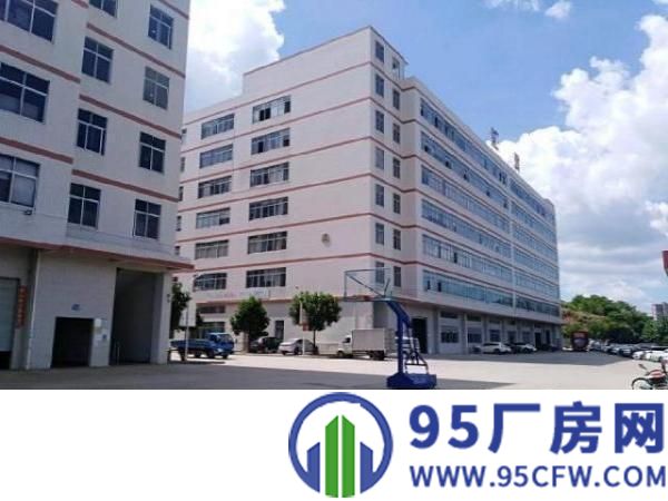 凤岗镇清溪路口3楼1600平方