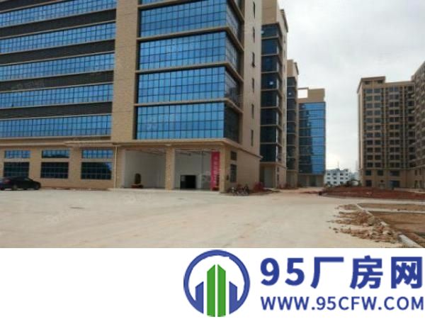 凤岗漂亮工业园空出5楼厂房2100平方水电办公室齐全