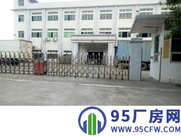 长安厦边一楼580平出租，大车可进，有现成装修