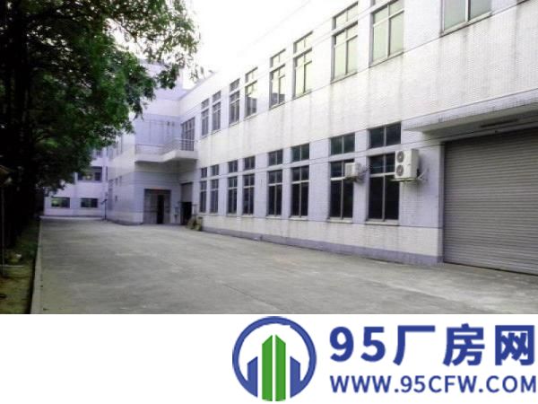 东坑镇彭屋原房东新空出一楼厂房900平方，水电齐全
