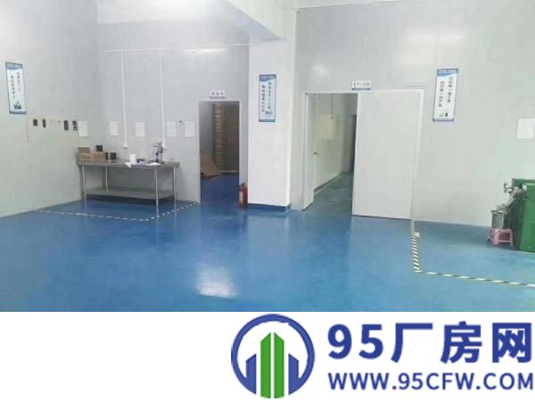 厚街新出楼上500平厂房水电齐全