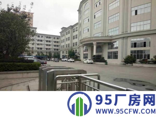 出租惠阳镇隆三楼标准厂房3300平方水电齐全