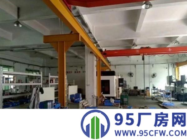 大冚原房东一楼580平方独门独院带航车厂房招租