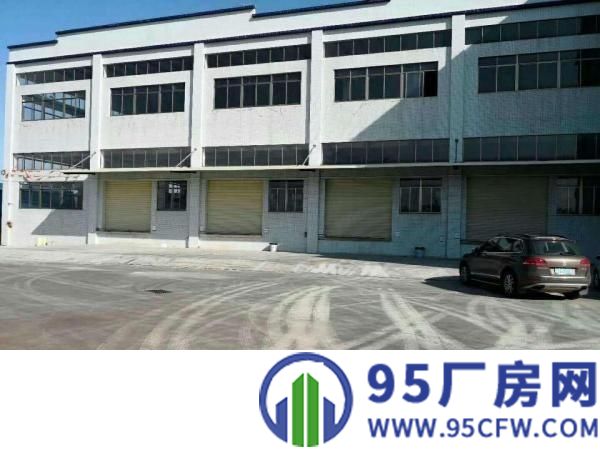 望牛墩新出工业园厂房二楼7180平方，带一楼单独卸货平台出租