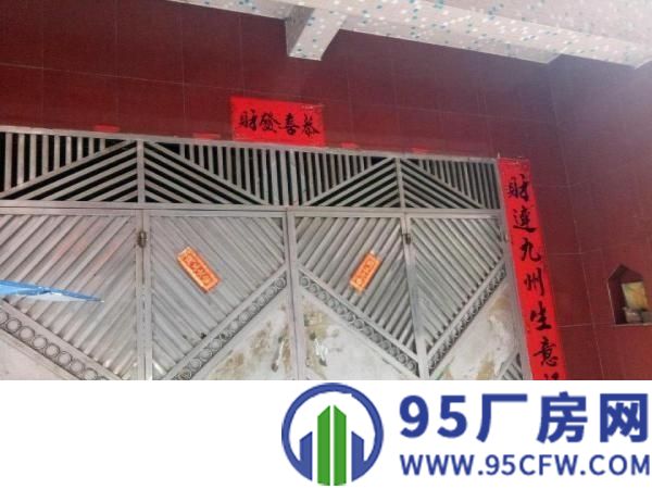 厂房及仓库出租，水电齐全，有三相电
