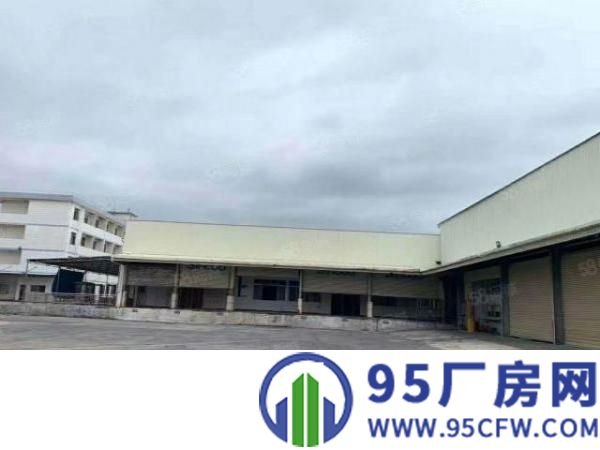 企石镇新出原房东单一层钢构厂房1600平方，现成行车