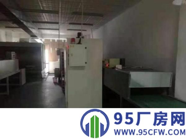 【~~出租清溪镇380平米楼上厂房，水电齐，带喷油设备~~】