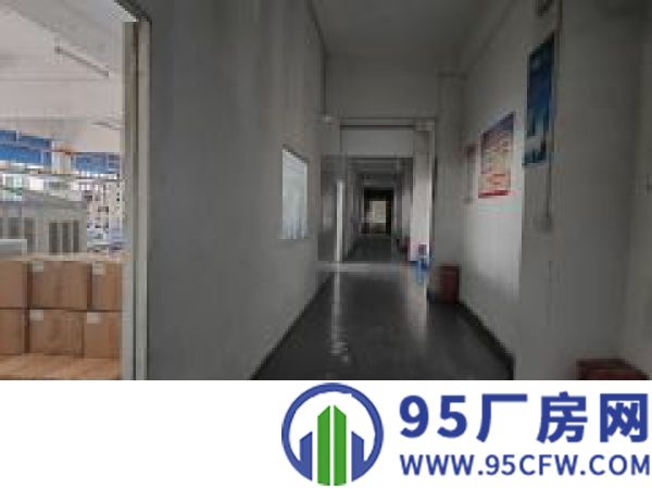 9块，9块，现成装修，