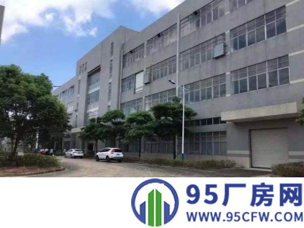 龙岗坪地原房东花园式厂房合同时间长现成装修空地大