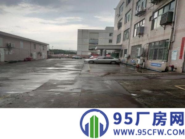 平湖凤凰工业区一楼1000平米包装印刷厂房仓库出租急租可分租