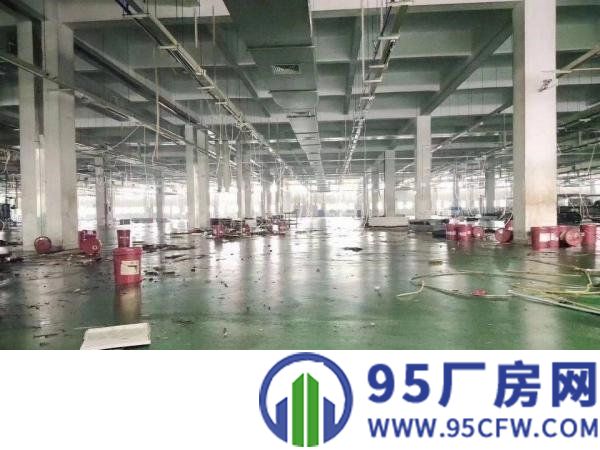 长安镇工业用地原房东红本厂房20000平方可分租，好办理环评