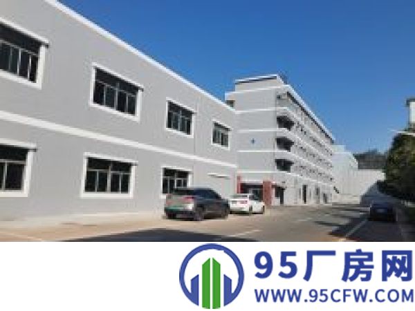 公明镇中心附近翻新好独院厂房出租，可分租